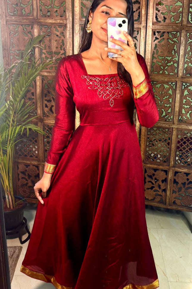 Blooming vichitra silk Gown SS577