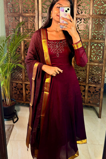Blooming vichitra silk Gown SS577
