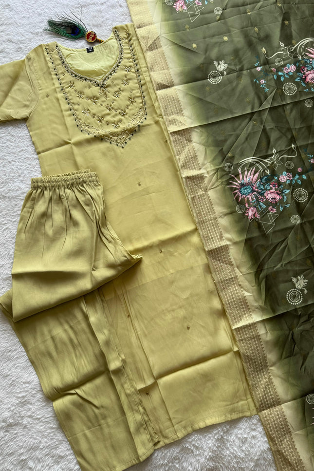 Designers Kurti set SS55
