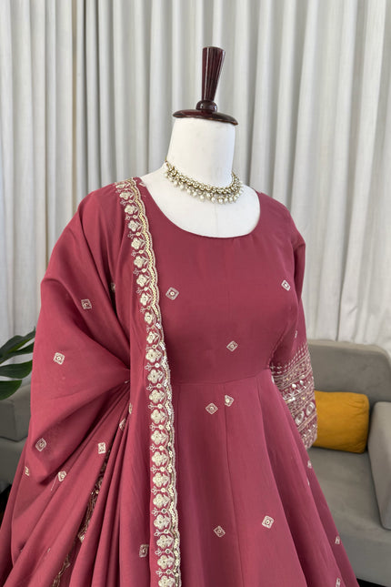 Mul Chanderi gown SS58
