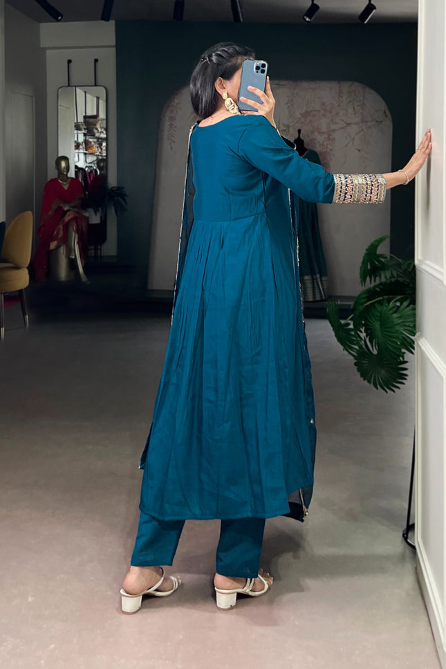 Roman silk ethnic wear SS8