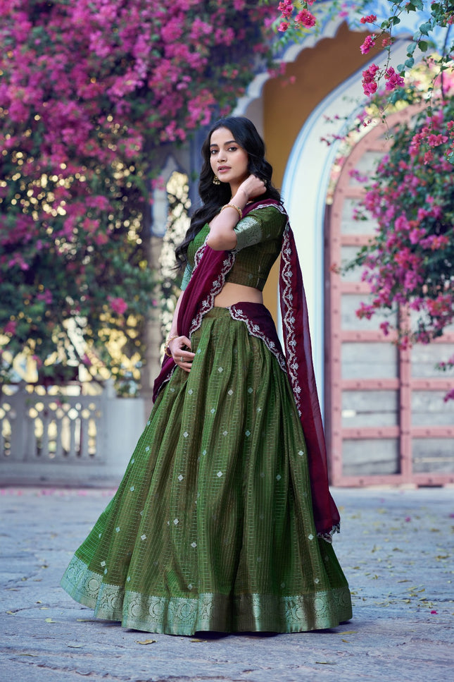 Onam lehangas SS18