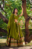 unsitched blouse / green