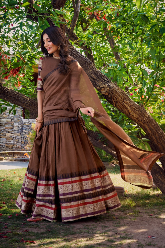 A tale of royalty vintage collection SS284