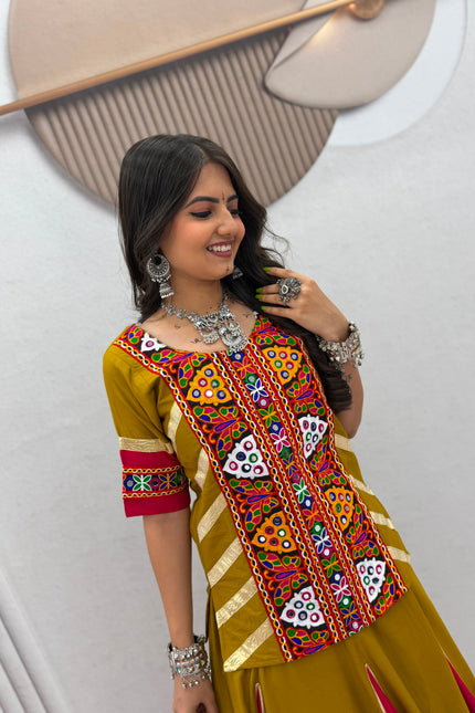 Kediyu Lehenga SS72