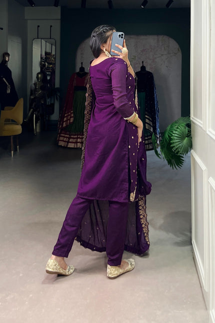 Ethnic Dress Collection SS95