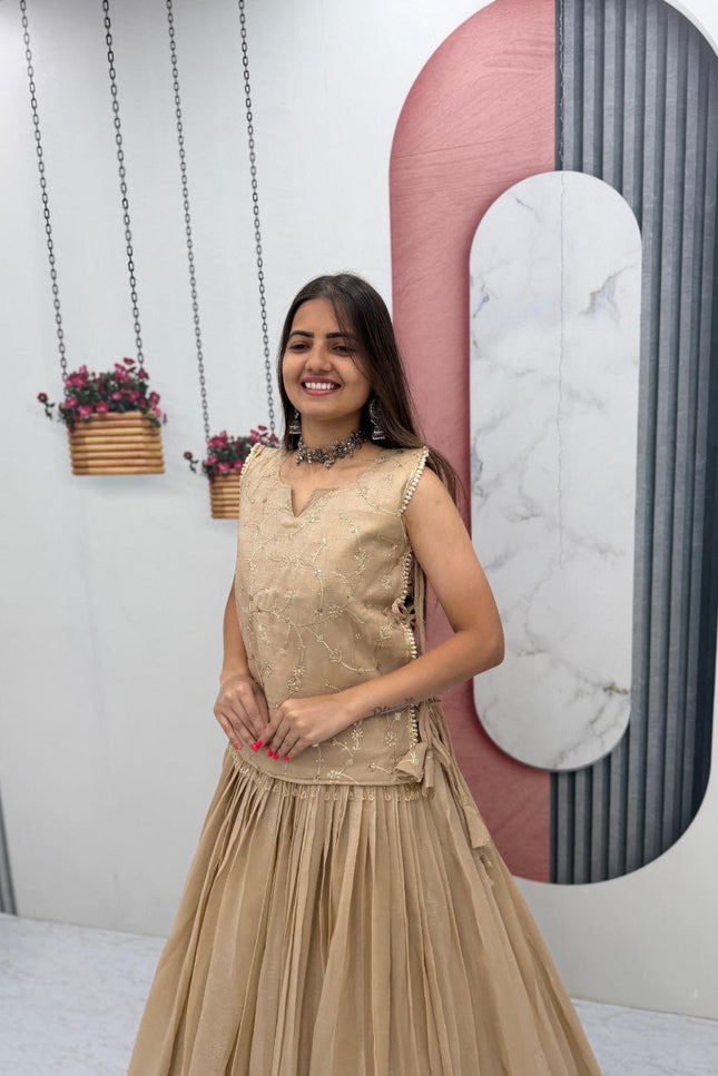 Crunchy silk crop top SS184