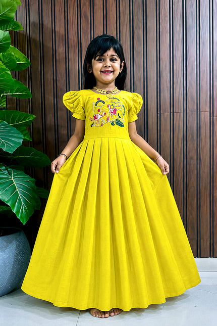 KIDS GOWN SS122