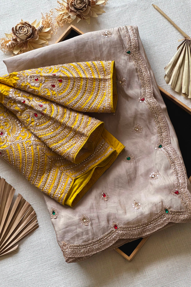 TRENDY TWIST SAREES SS142