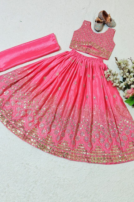 Siqwons Embroidered kids lehanga SS232