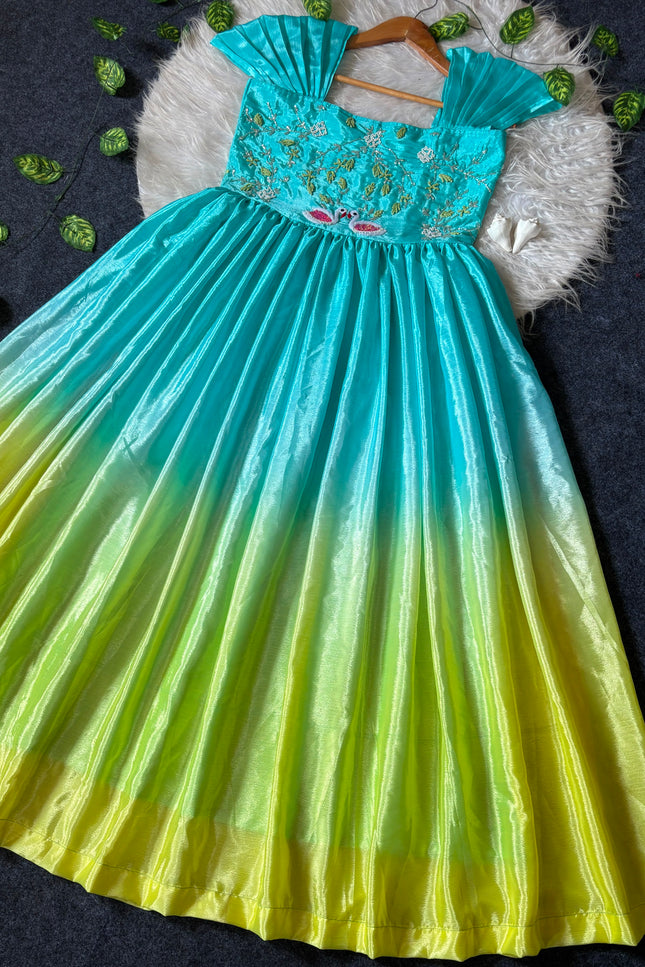 Soft padding chinon gown SS248