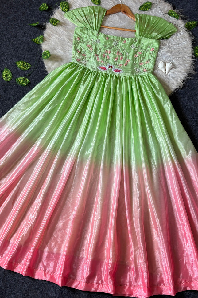 Soft padding chinon gown SS248