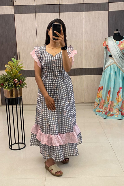 Elegant Chanderi Cotton Gown SS270