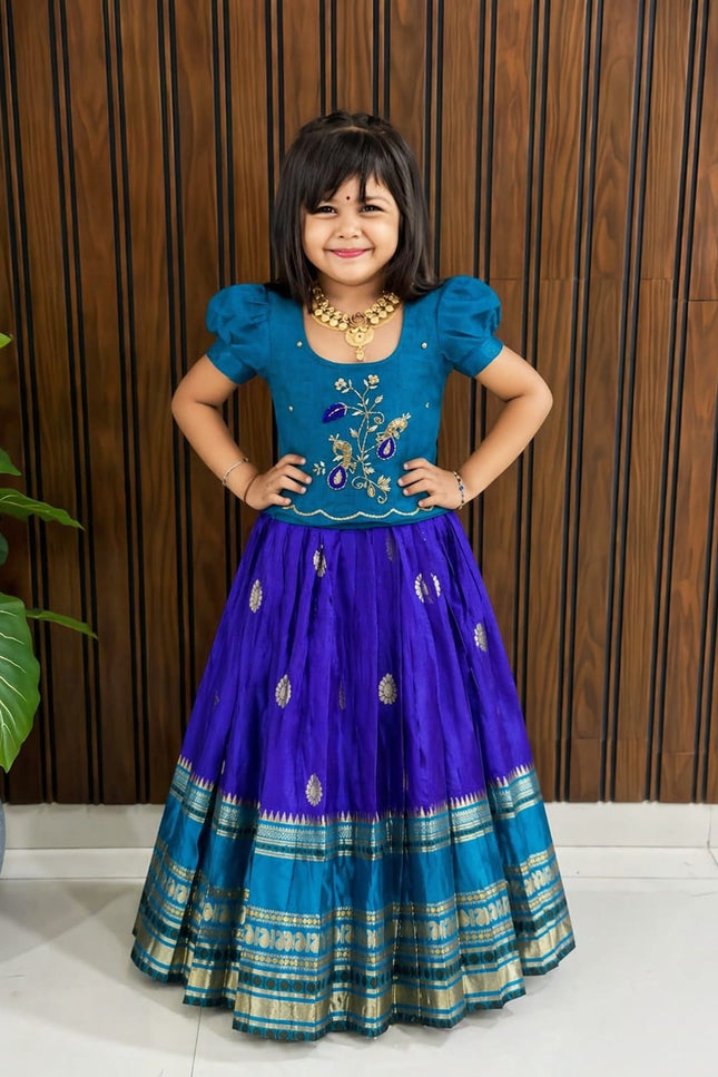 KIDS LEHENGA CHOLI SS300