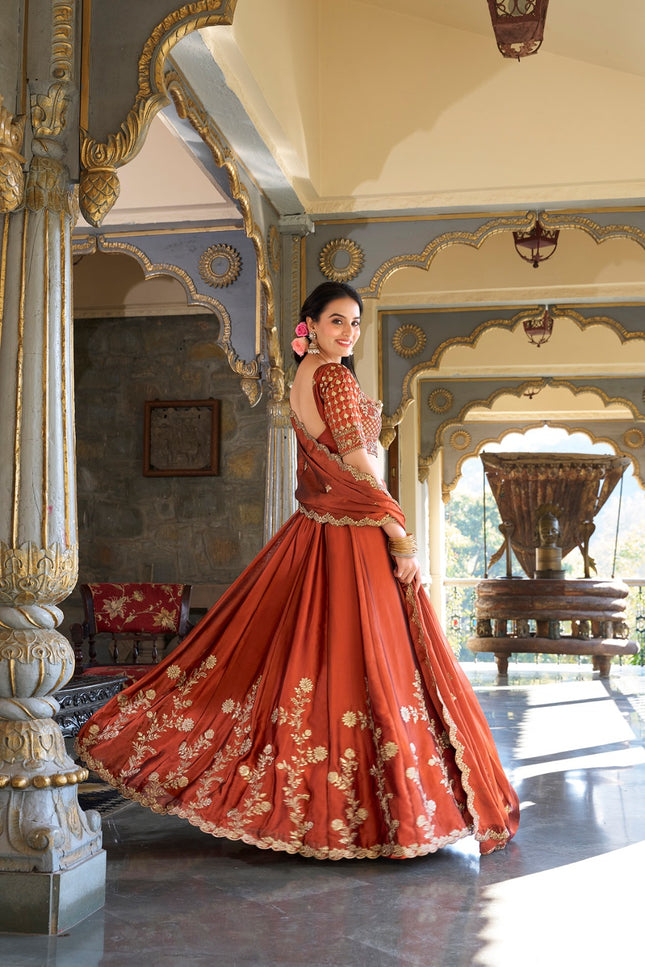 Graceful festive look SS256