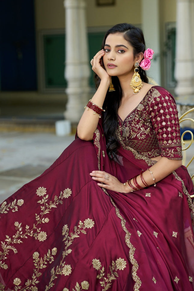 Graceful festive look SS256