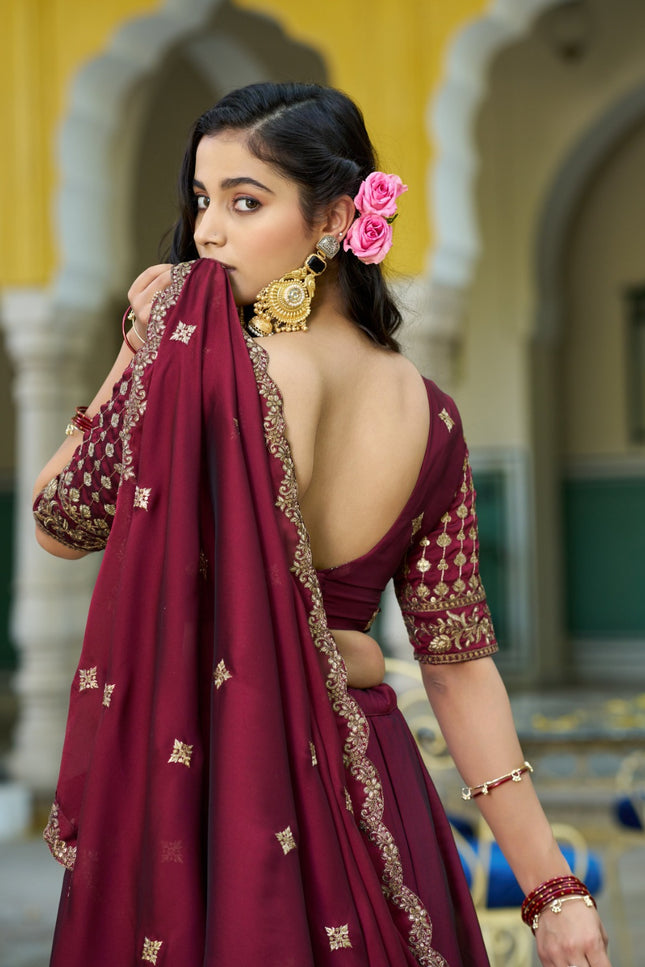 Graceful festive look SS256