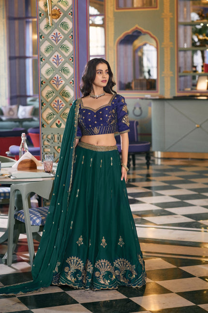 Regal Couture Set SS294