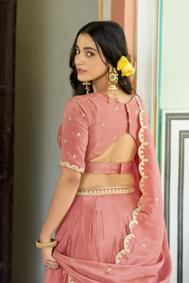 A look that speaks grace SS290