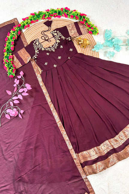 Royal Wine Elegance Gown SS299