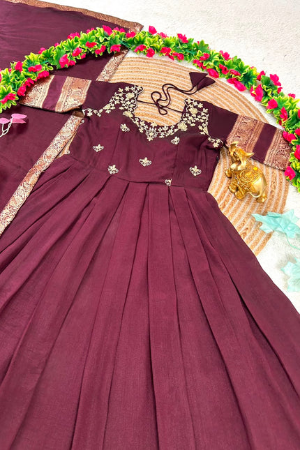 Royal Wine Elegance Gown SS299