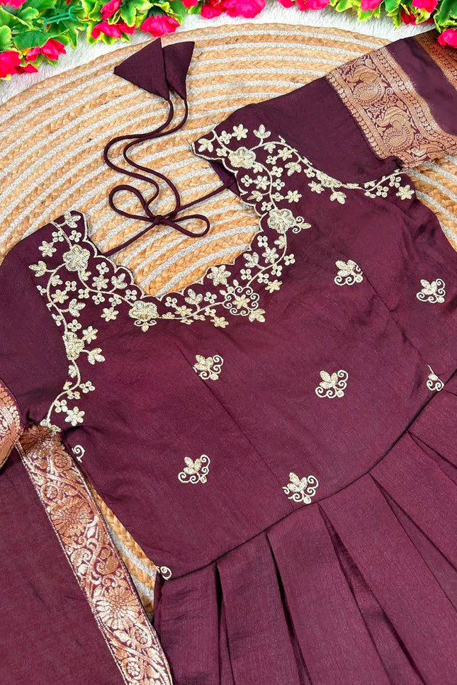 Royal Wine Elegance Gown SS299