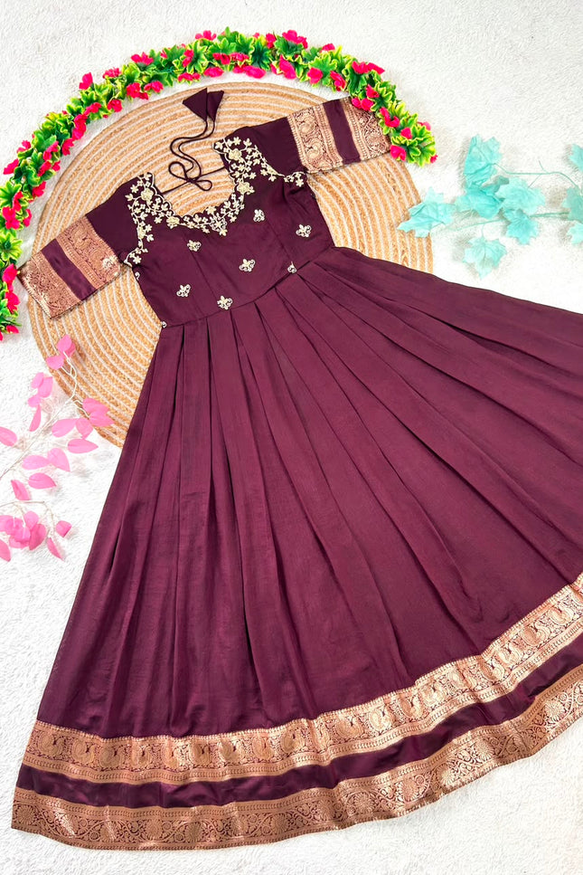 Royal Wine Elegance Gown SS299