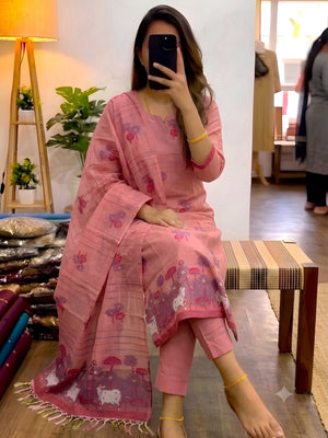 pink