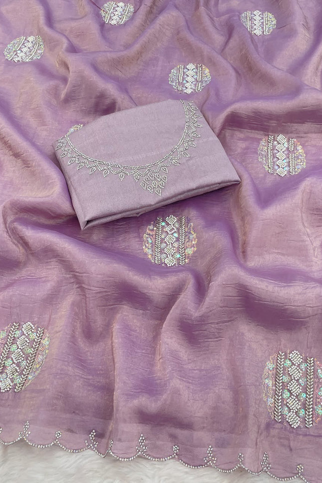 Soft gold crush style saree SS321