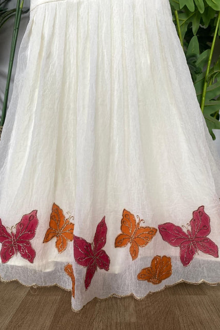 A Dreamy girls’ gown SS365