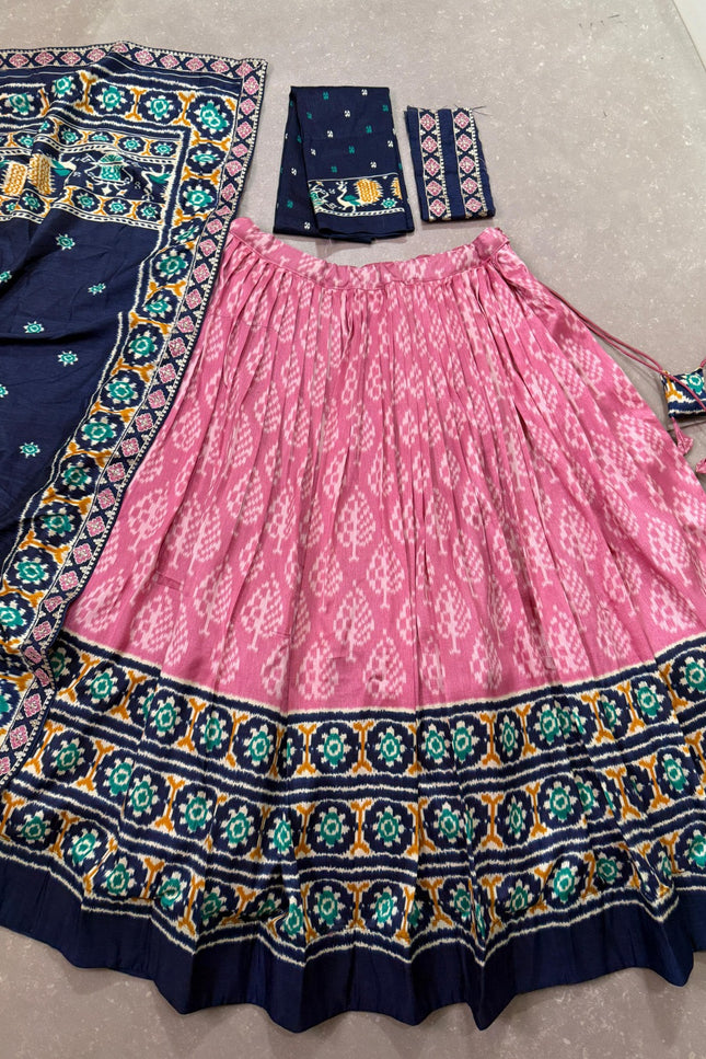 Tradition gets a stylish update SS373