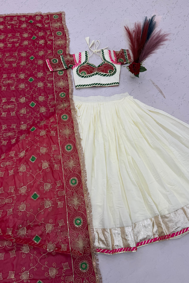 Roman silk Navratri special SS413