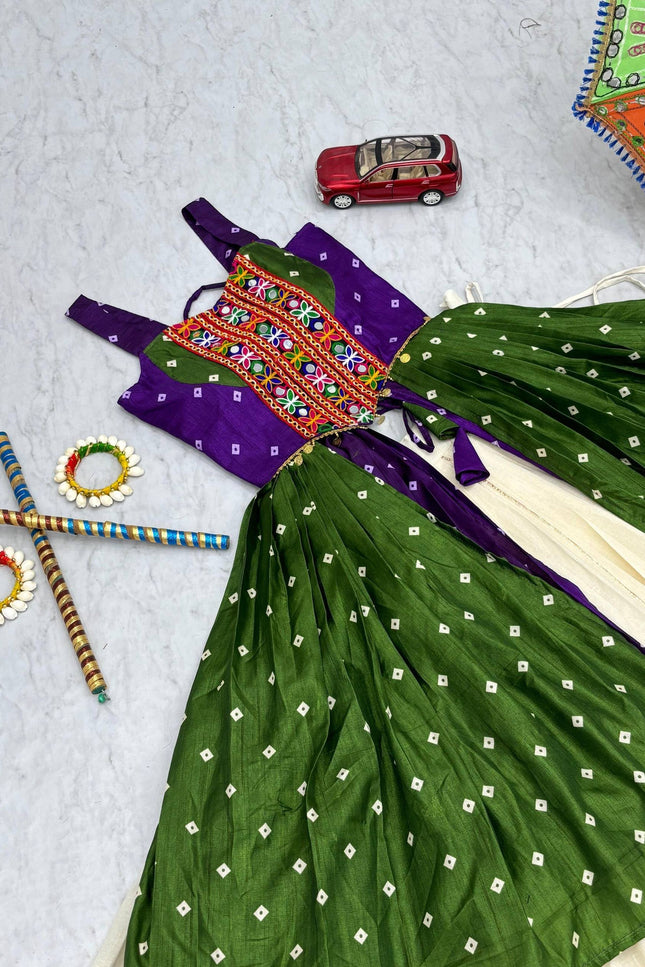 Bandhej Print  SS411
