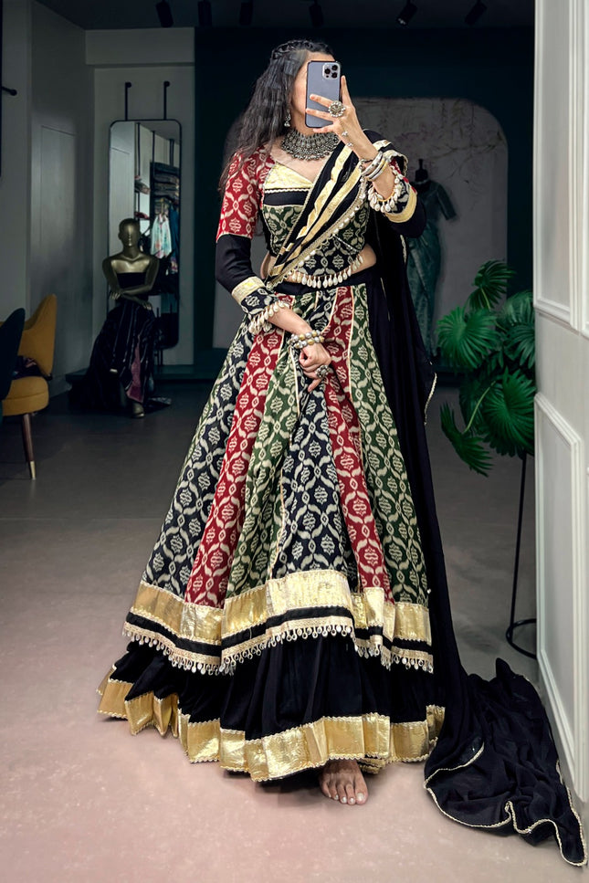 Celebrate the magic of Navratri SS422
