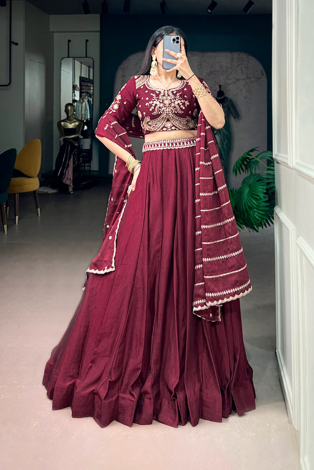 Designed to capture attention of beauty SS423