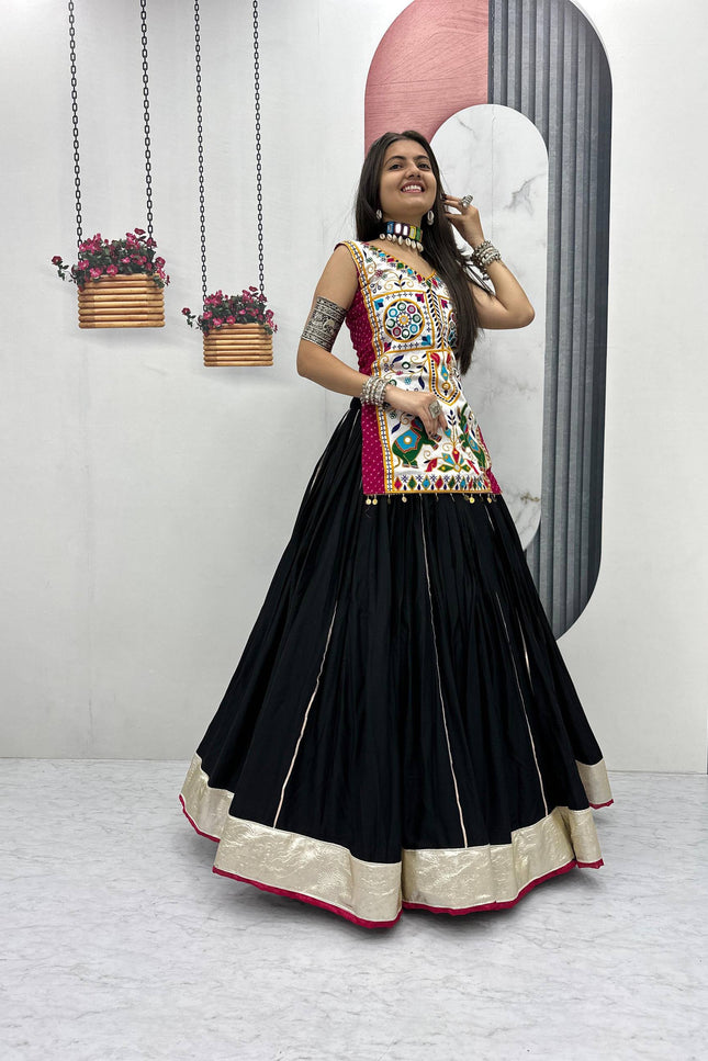 Real Mirror Work lehangas SS443