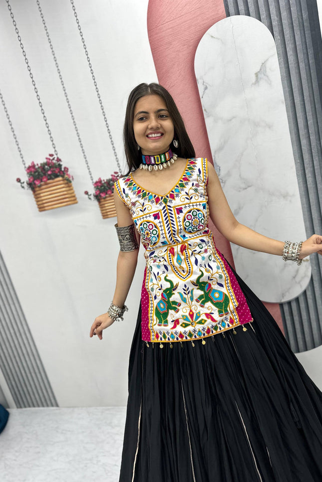 Real Mirror Work lehangas SS443