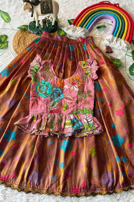 This stunning copper girl lehanga SS459