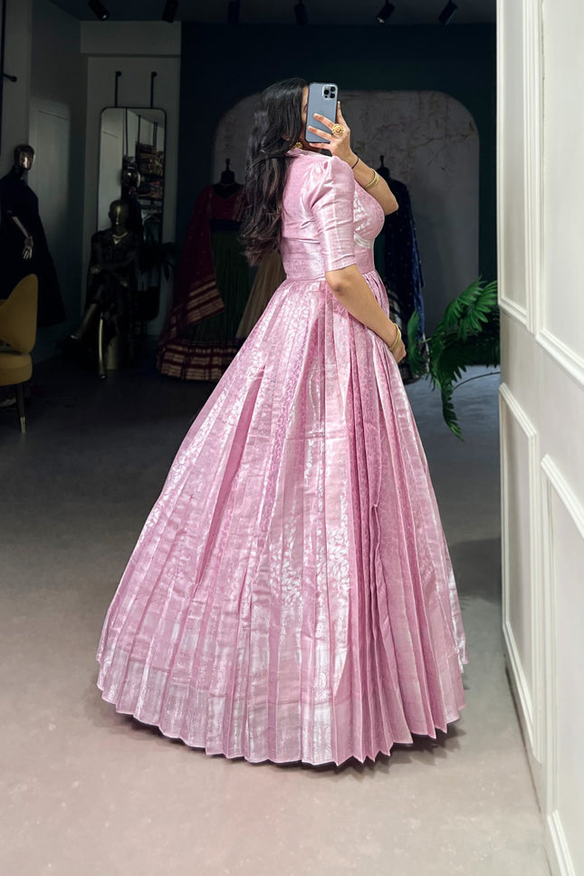 Draped in culture, twirling in style 476