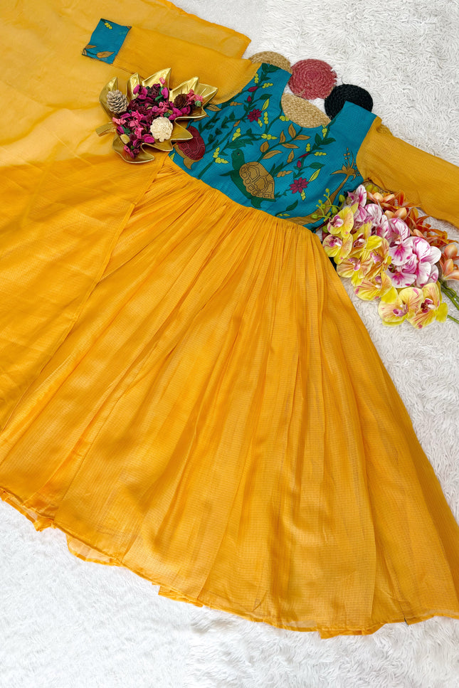 SS601 Kota Kalamkari Checks Gown