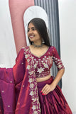 fully stitched / deep burgandey