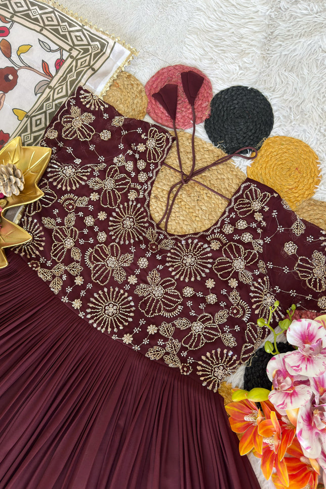 Beautiful Maggam Work Gown With Kalamkari Dupatta SS704
