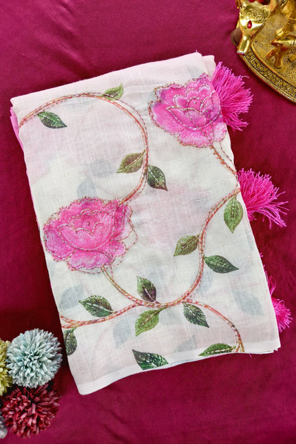 Beautiful Floral Printed Saree SS860