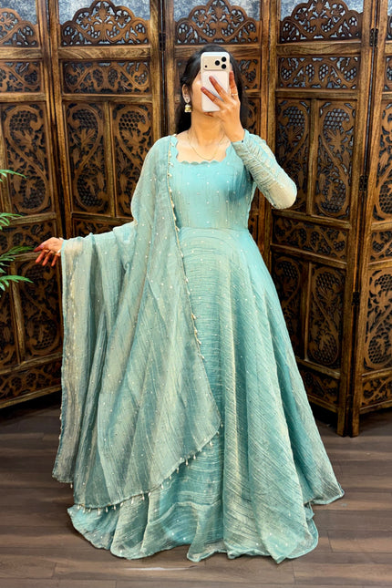 ss871 salsa silk gown