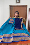 blouse unstitched / bluee