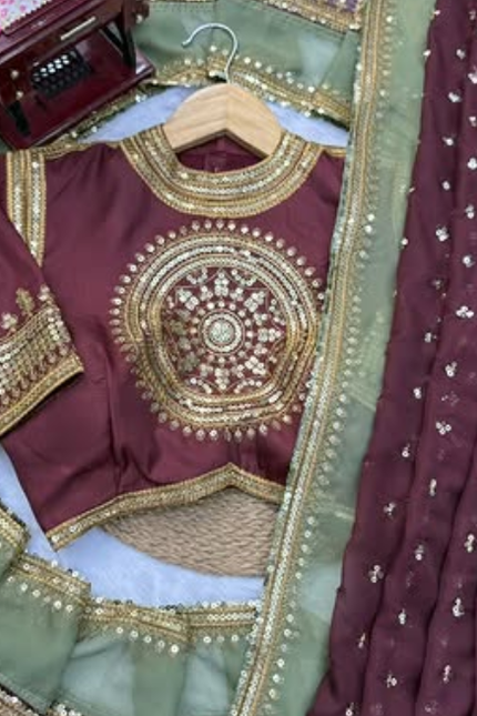 Designer Saree – Elegance Redefined  SS396