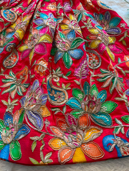 A garden of colour, made for little celebrations SS494