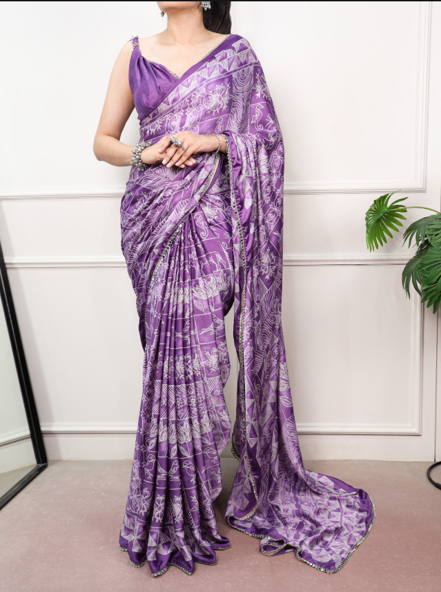Perfect blend of tradition and festive sparkle SS505