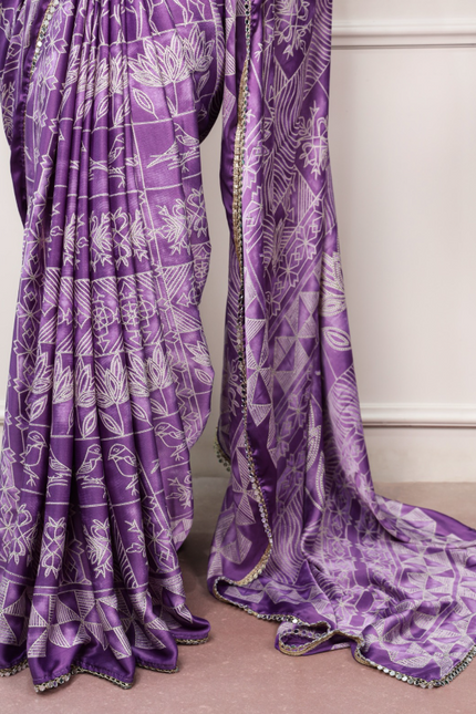 Perfect blend of tradition and festive sparkle SS505