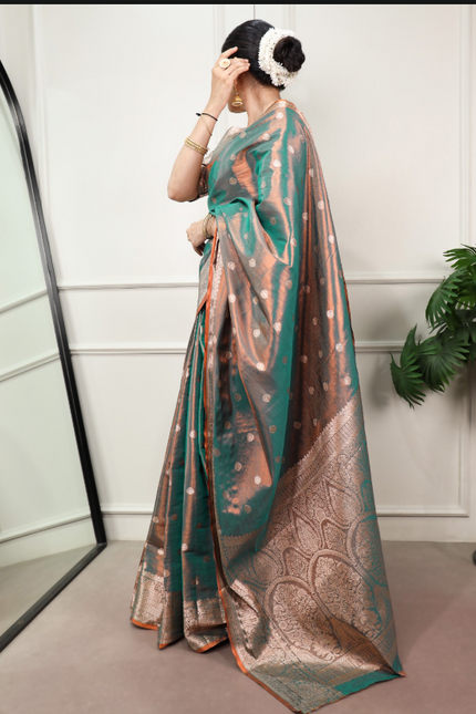 Luxurious dual-tone sarees SS506